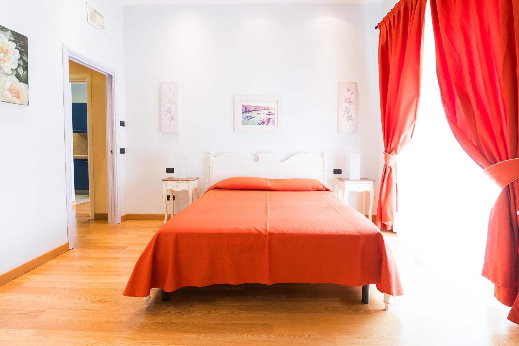 Giardino Dei Colori 111 Residence Pool&Fitness ตอสโกลาโน มาแดร์โน ภายนอก รูปภาพ